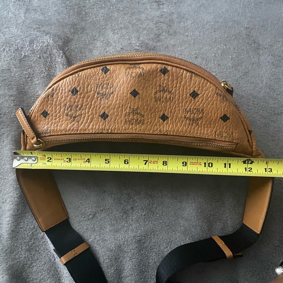 Mcm Crossbody - Picture 3 of 7